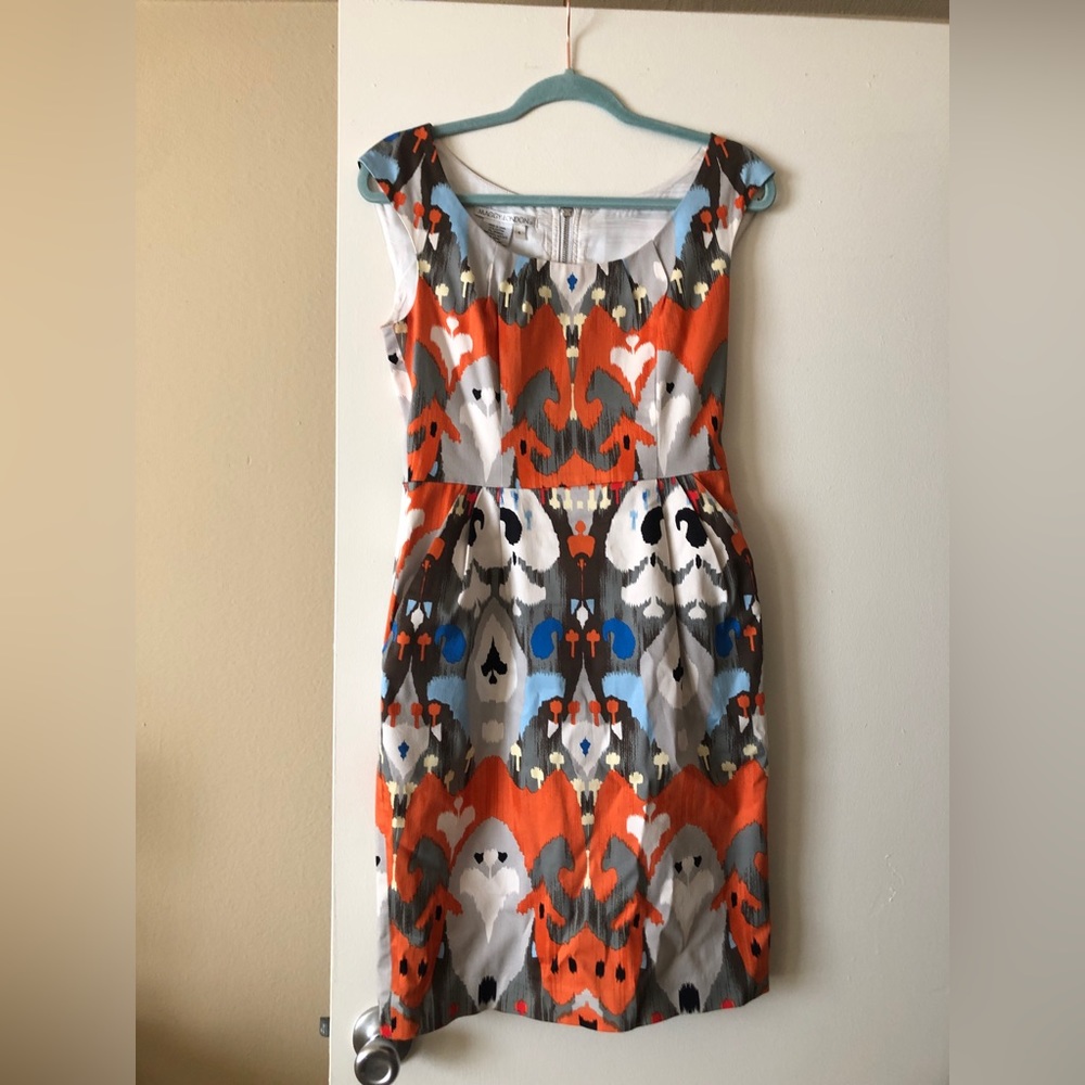 Dress with pockets! Great colors for the transition between summer and fall